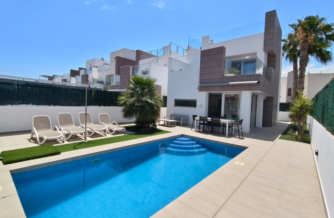 Reventa - Chalet - Guardamar del Segura - EL RASO