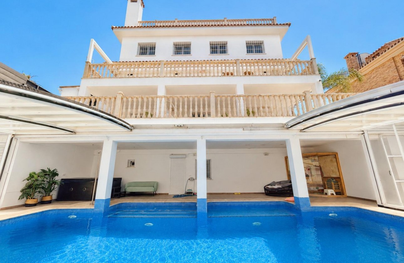 Revente - Villa - Dehesa de campoamor - Campoamor