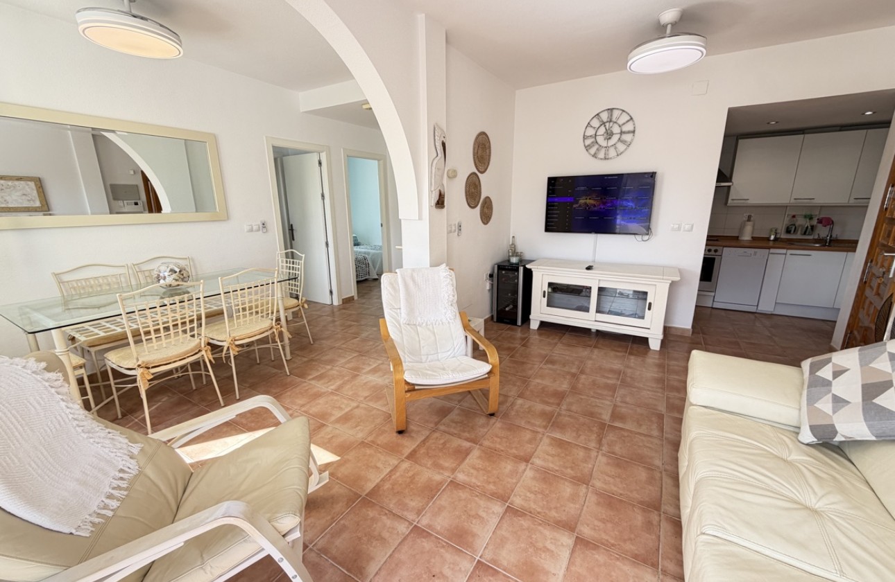 Resale - Apartment / flat - Villamartin