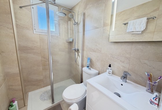 Resale - Apartment / flat - Villamartin
