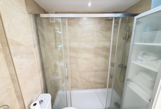 Resale - Apartment / flat - Villamartin