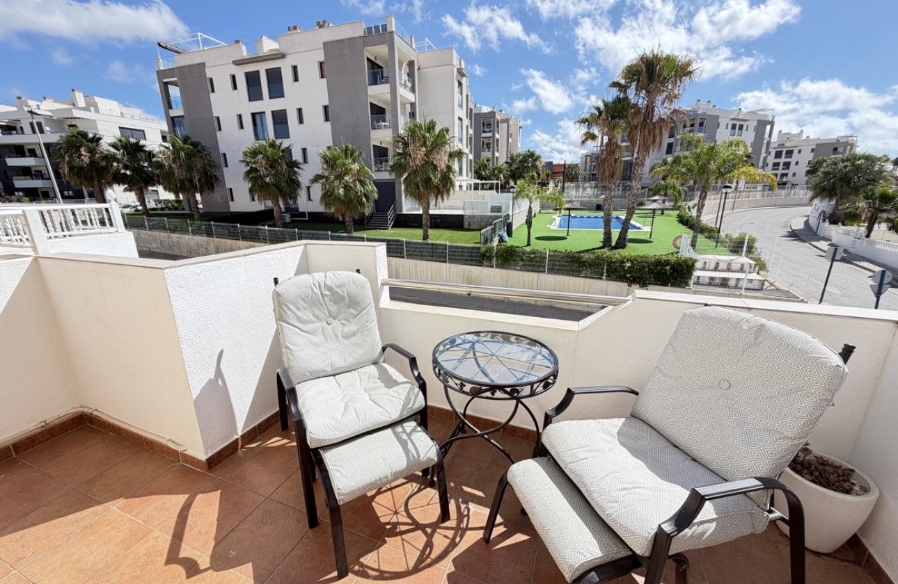 Resale - Apartment / flat - Villamartin
