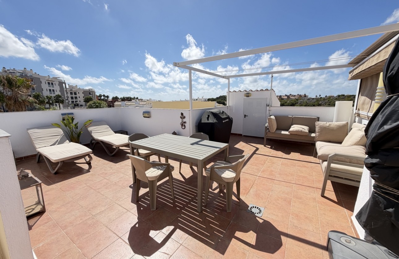 Resale - Apartment / flat - Villamartin
