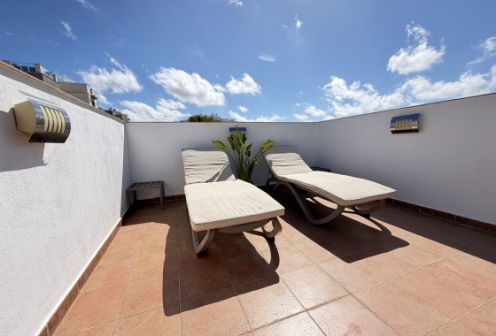 Resale - Apartment / flat - Villamartin