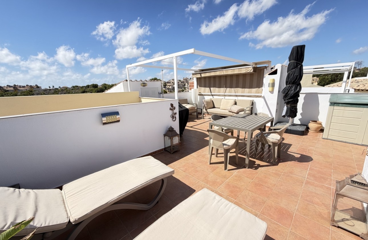 Resale - Apartment / flat - Villamartin