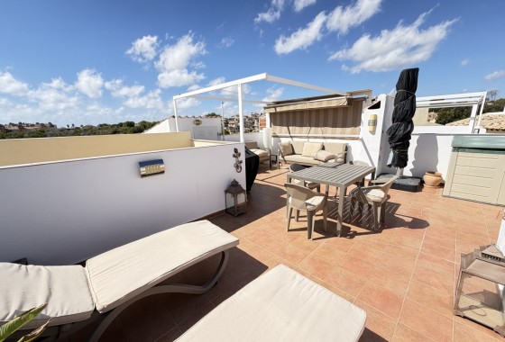Resale - Apartment / flat - Villamartin