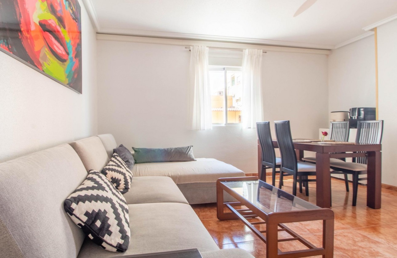 Revente - Appartement - Torrevieja - Centro