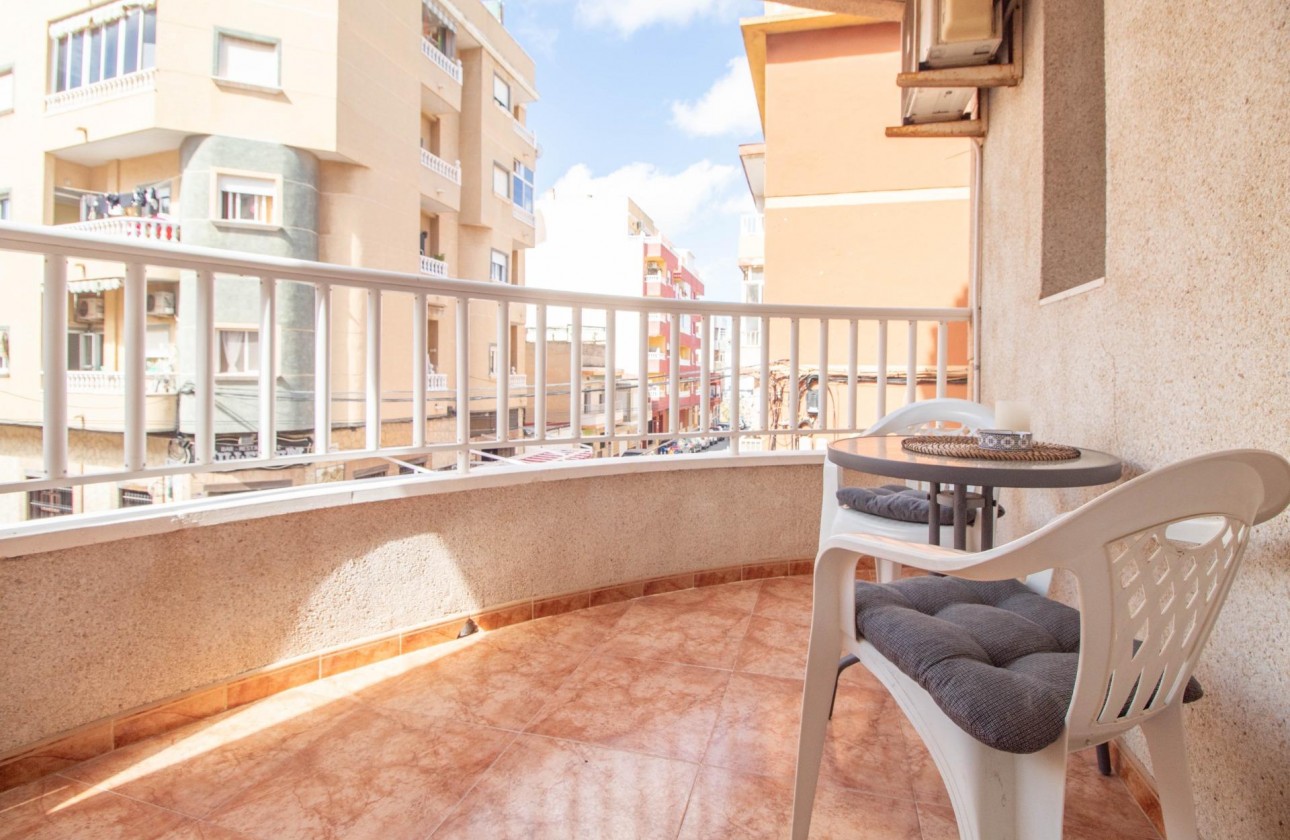 Revente - Appartement - Torrevieja - Centro