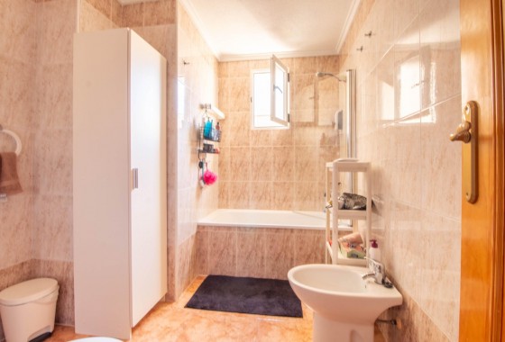 Revente - Appartement - Torrevieja - Centro