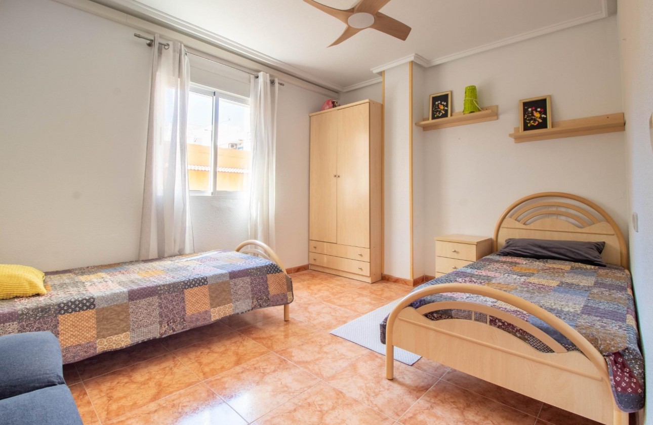 Revente - Appartement - Torrevieja - Centro