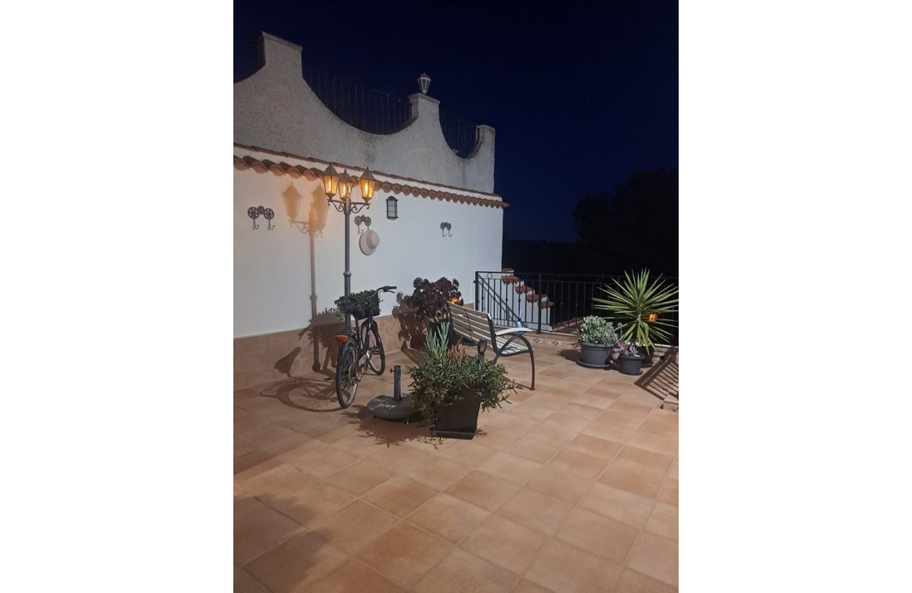 Resale - Villa - Pinar de Campoverde