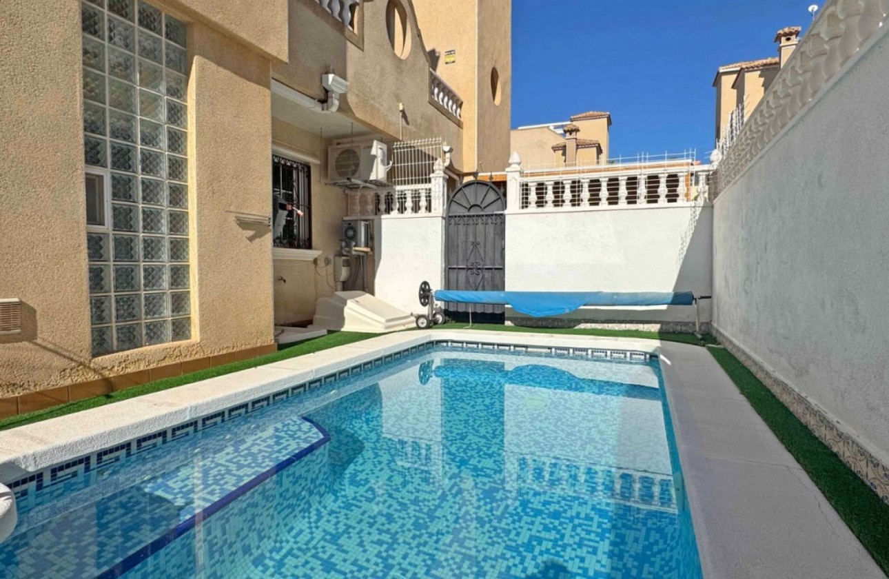 Reventa - Chalet - Orihuela Costa - Villamartín