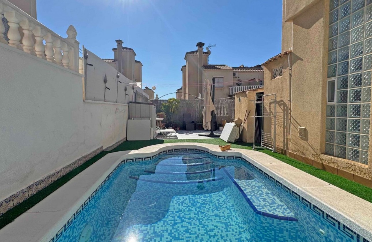 Reventa - Chalet - Orihuela Costa - Villamartín