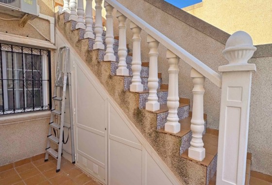 Resale - Villa - Orihuela Costa - Villamartín
