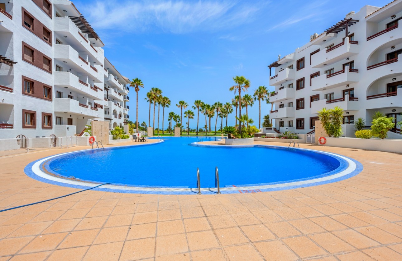 Resale - Apartment / flat - Los Alcázares - Serena Golf