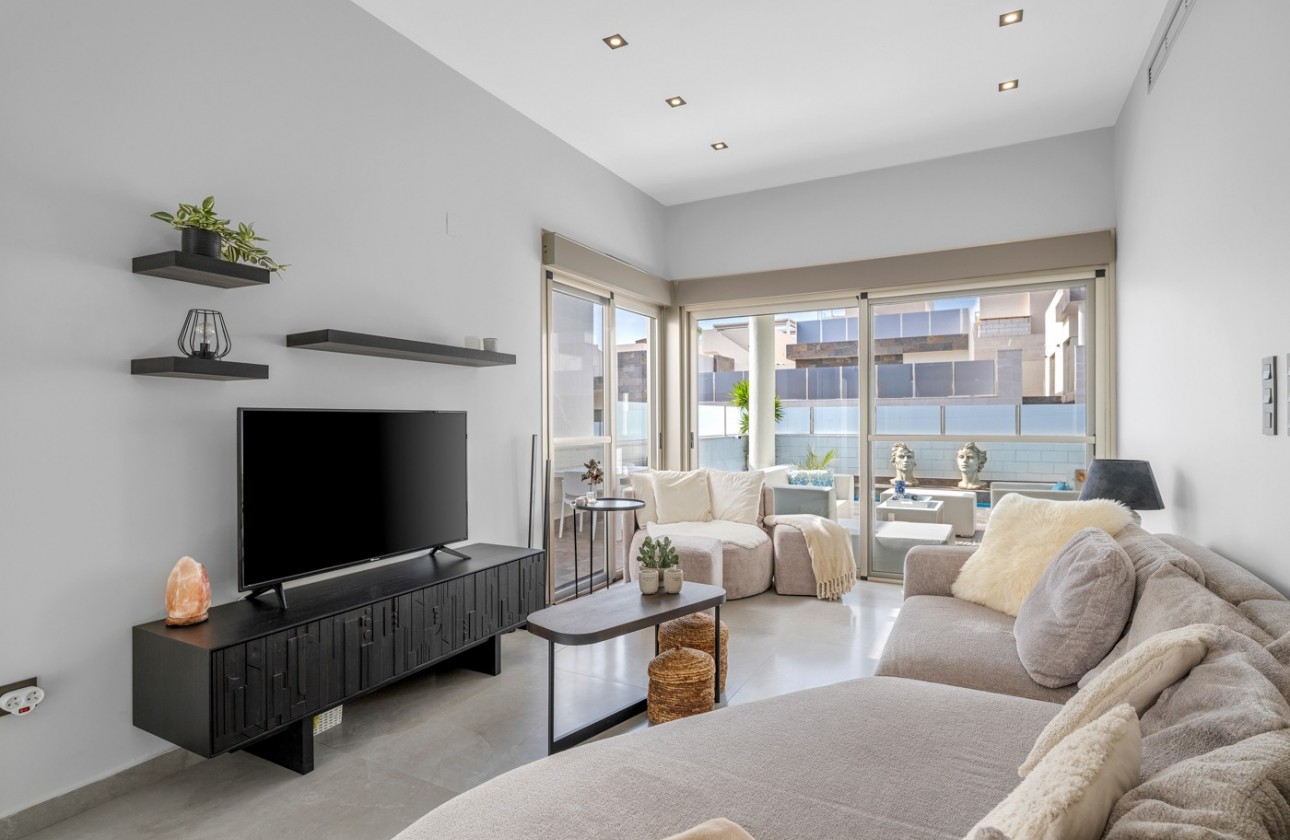 Revente - Villa - Orihuela Costa - Villamartín