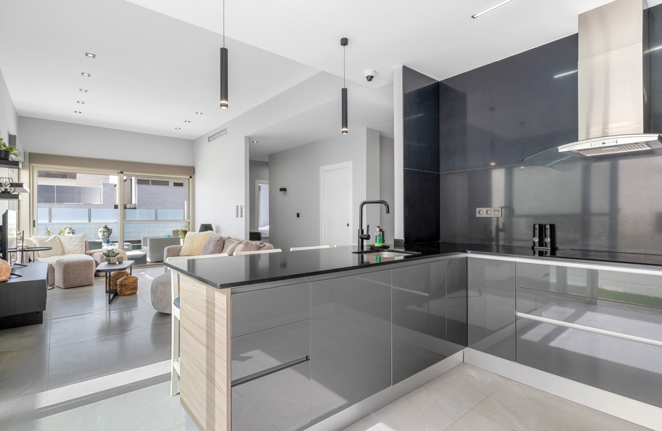 Revente - Villa - Orihuela Costa - Villamartín