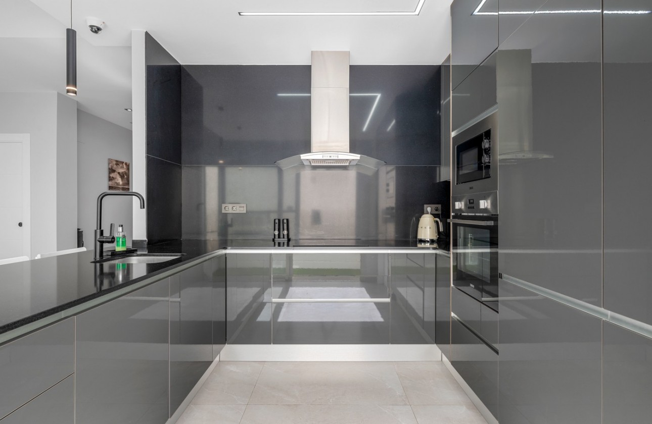 Revente - Villa - Orihuela Costa - Villamartín