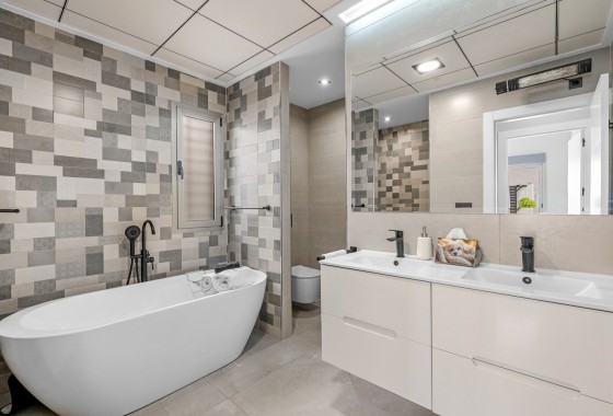 Revente - Villa - Orihuela Costa - Villamartín