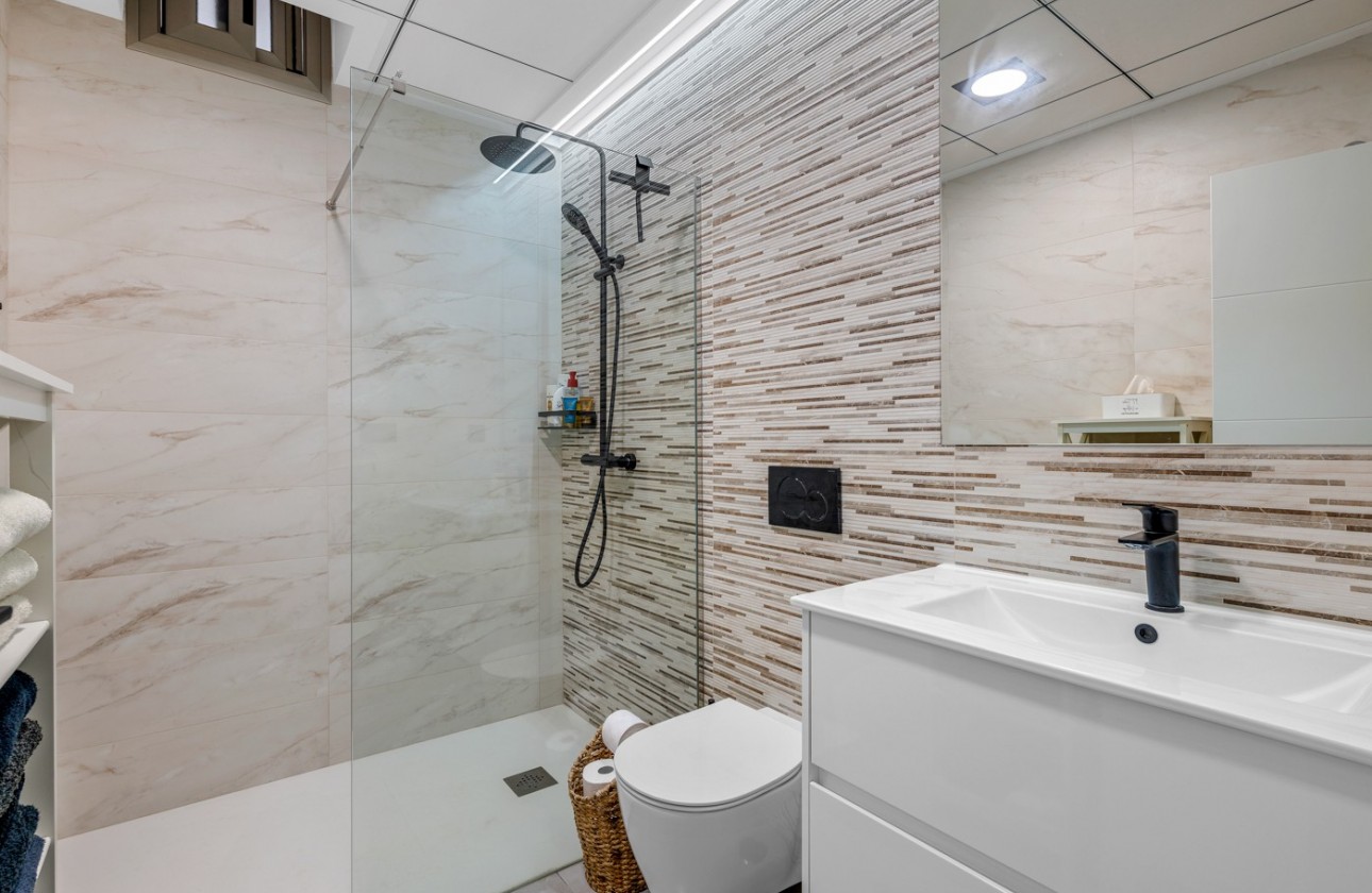 Revente - Villa - Orihuela Costa - Villamartín
