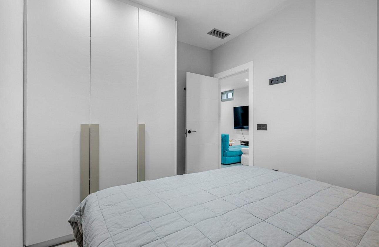 Revente - Villa - Orihuela Costa - Villamartín