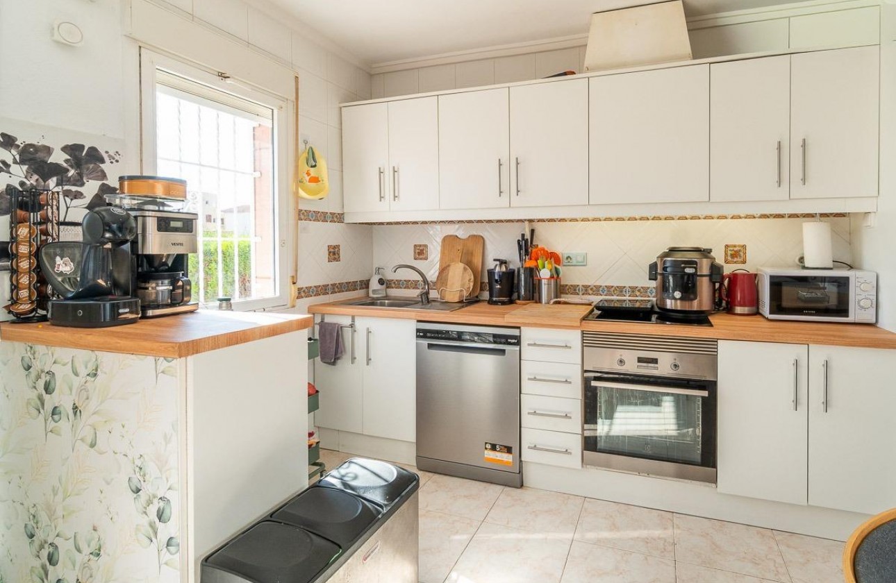 Revente - Villa - Orihuela Costa - Punta Prima