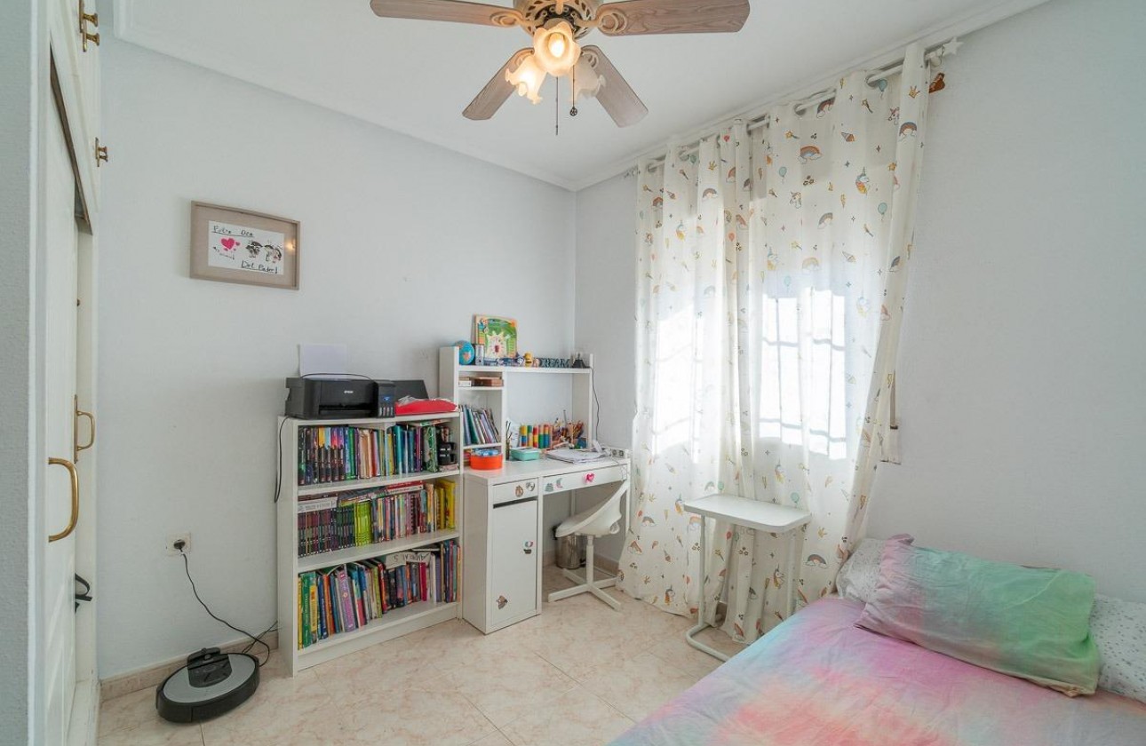 Revente - Villa - Orihuela Costa - Punta Prima