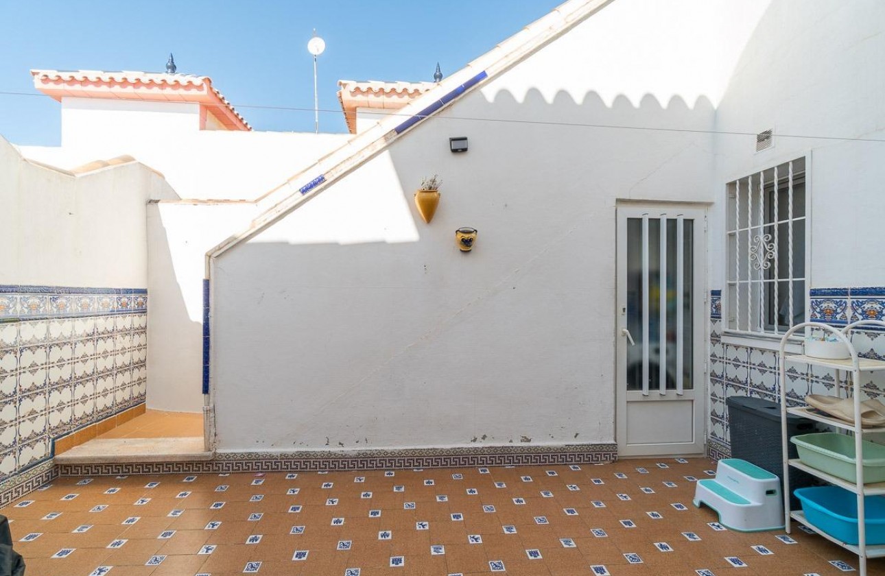 Revente - Villa - Orihuela Costa - Punta Prima