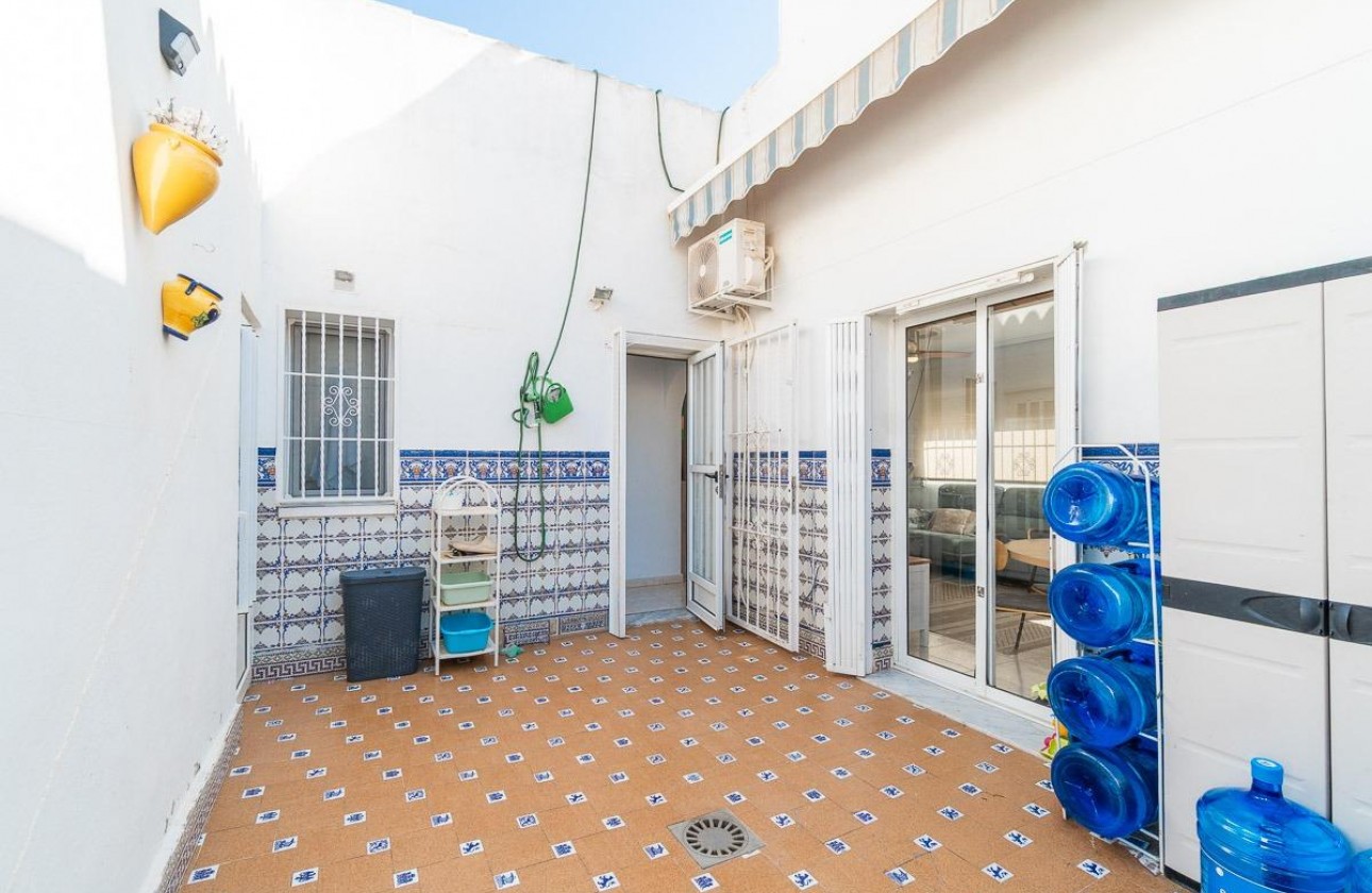 Revente - Villa - Orihuela Costa - Punta Prima