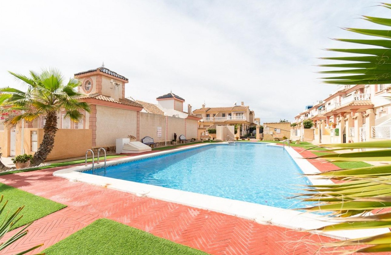 Revente - Villa - Orihuela Costa - Punta Prima
