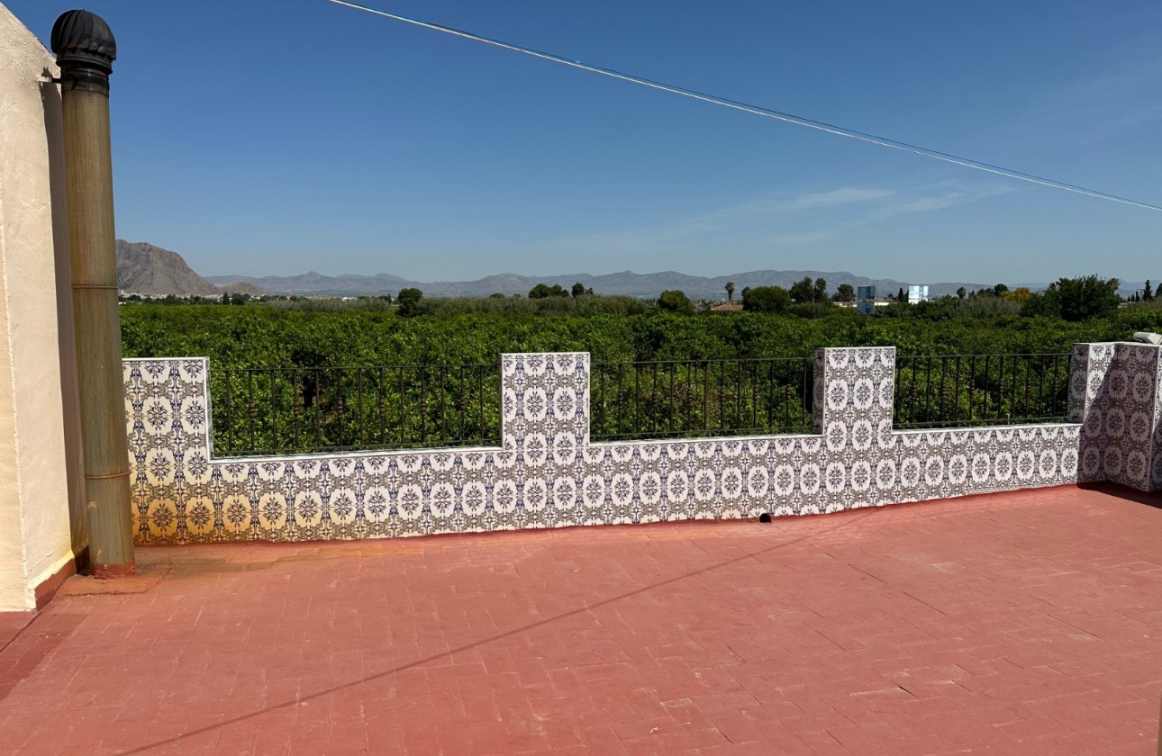 Resale - Villa - Benejúzar