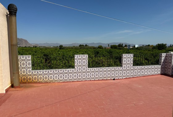 Resale - Villa - Benejúzar