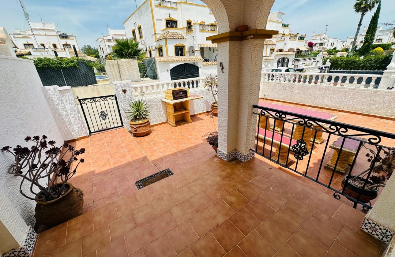 Revente - Villa - Orihuela - Entre Naranjos Vistabella