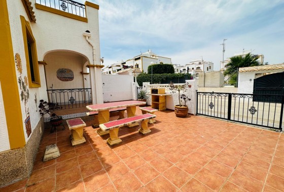 Revente - Villa - Orihuela - Entre Naranjos Vistabella