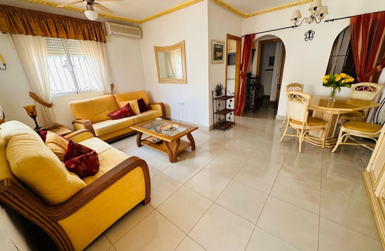 Revente - Villa - Orihuela - Entre Naranjos Vistabella