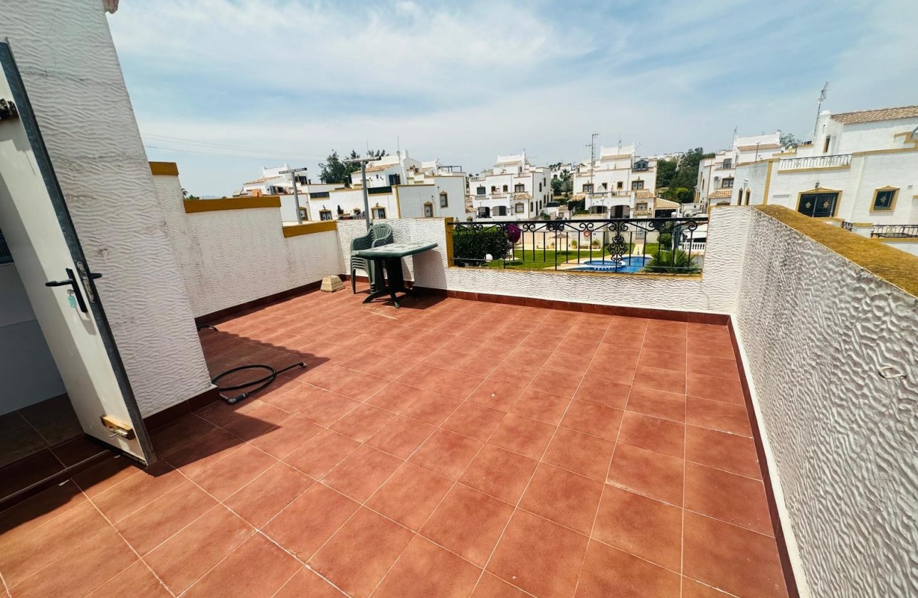Revente - Villa - Orihuela - Entre Naranjos Vistabella