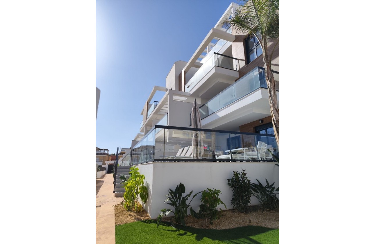 Resale - Apartment / flat - Pilar de la Horadada - El Mojón
