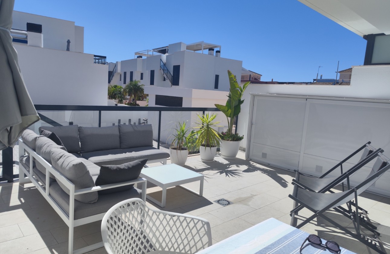Resale - Apartment / flat - Pilar de la Horadada - El Mojón