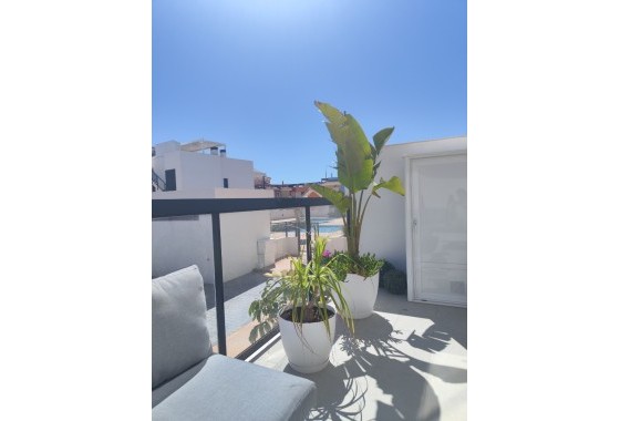 Resale - Apartment / flat - Pilar de la Horadada - El Mojón