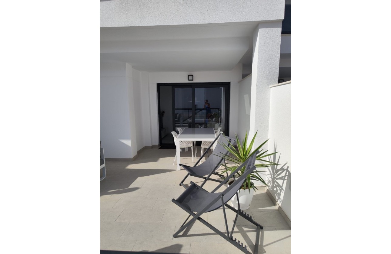 Resale - Apartment / flat - Pilar de la Horadada - El Mojón