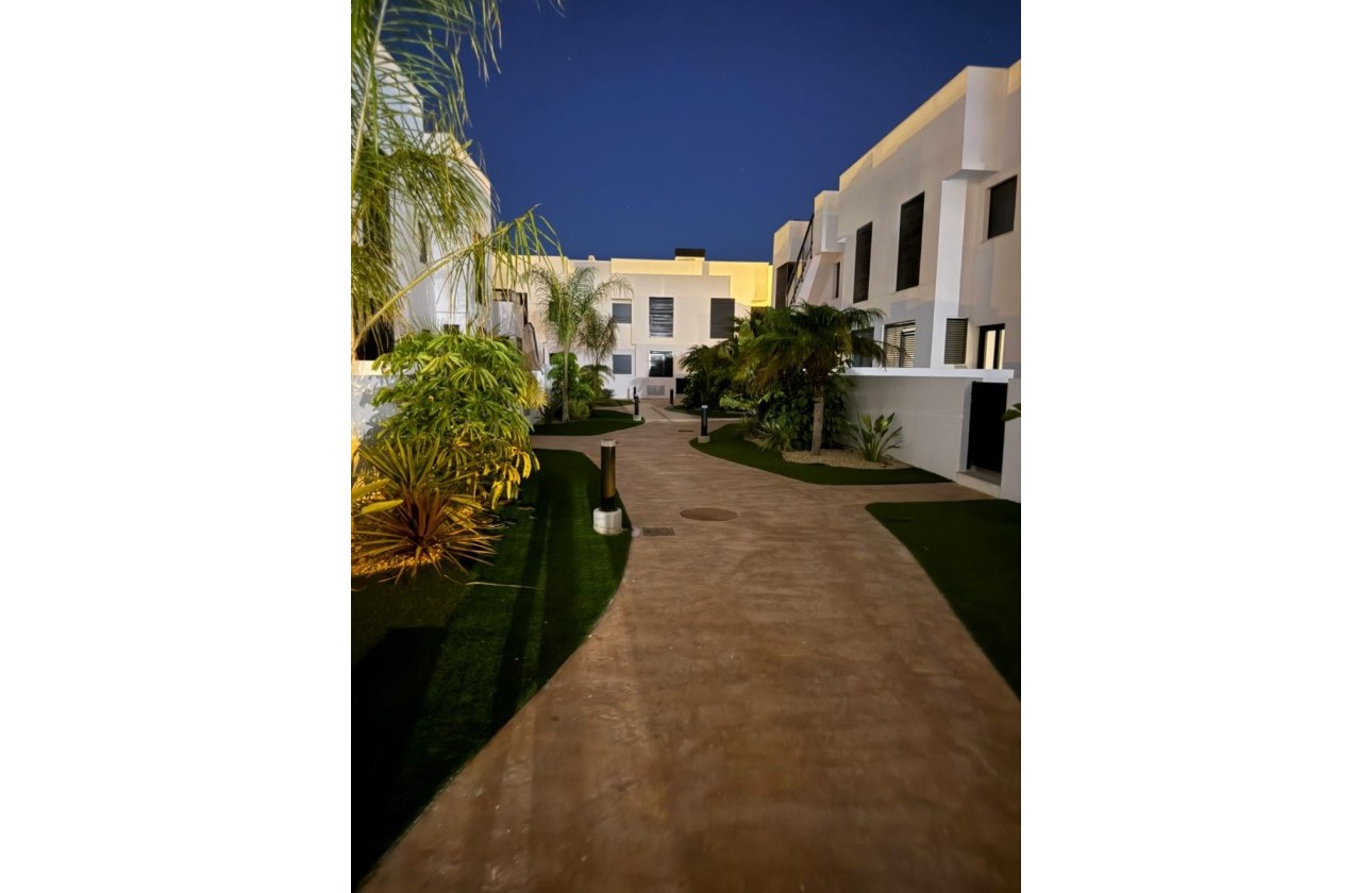 Resale - Apartment / flat - Pilar de la Horadada - El Mojón