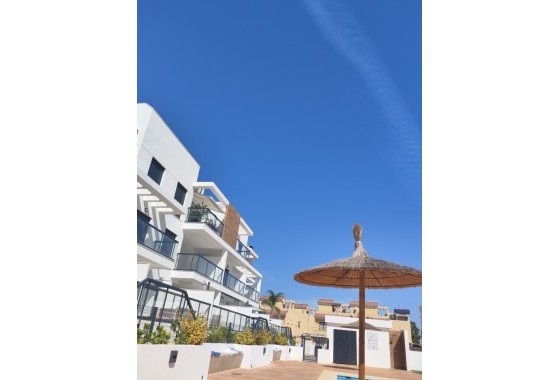 Resale - Apartment / flat - Pilar de la Horadada - El Mojón