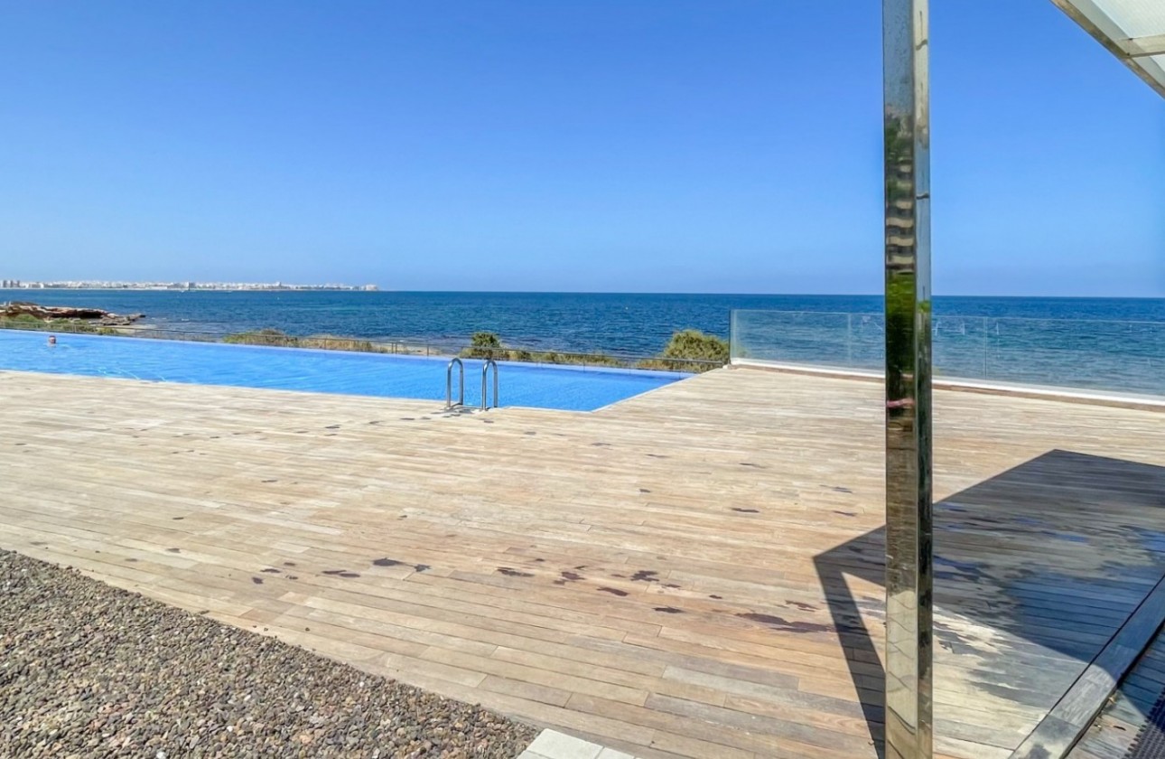 Resale - Apartment / flat - Orihuela Costa - Punta Prima