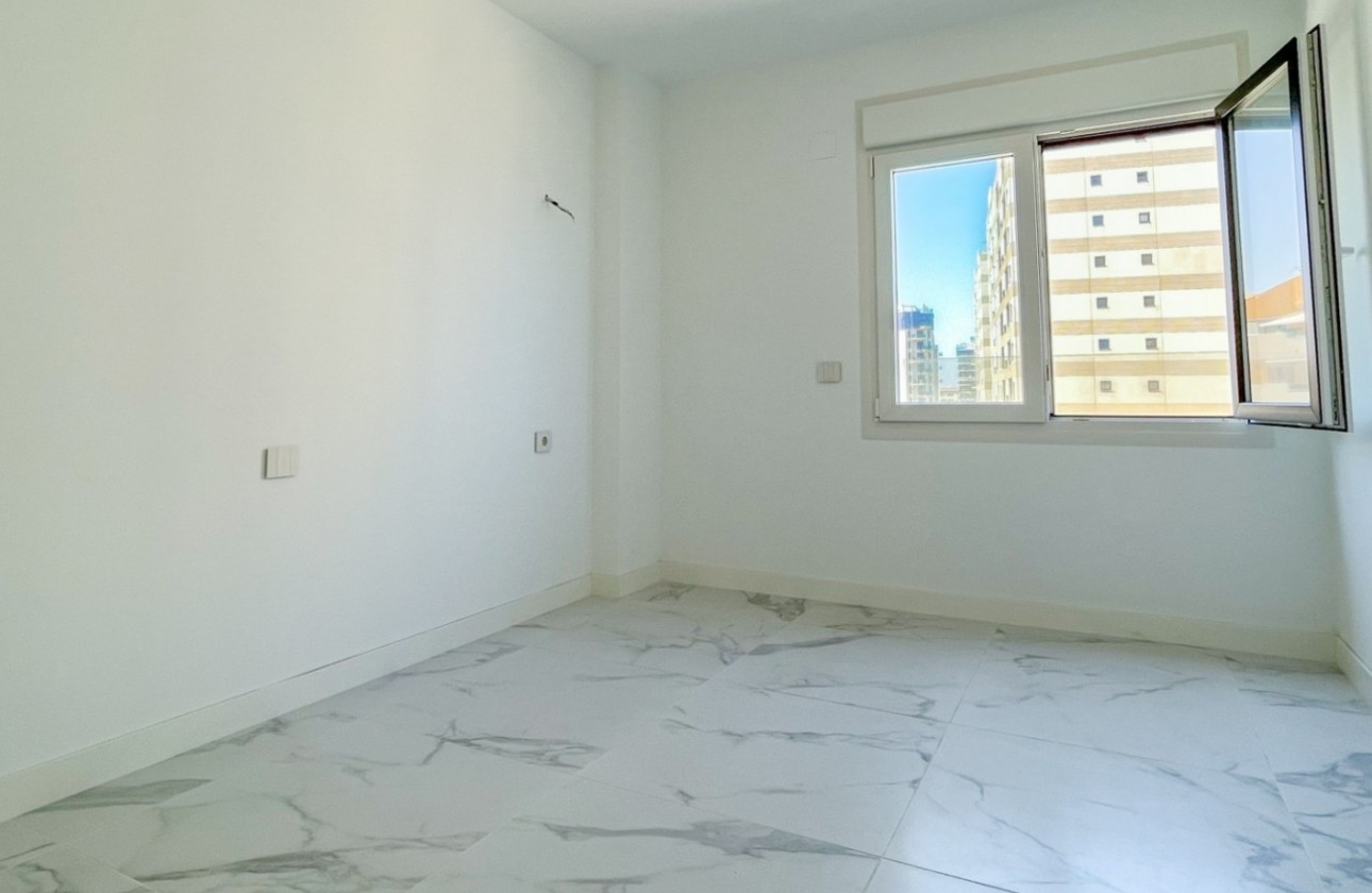 Resale - Apartment / flat - Orihuela Costa - Punta Prima