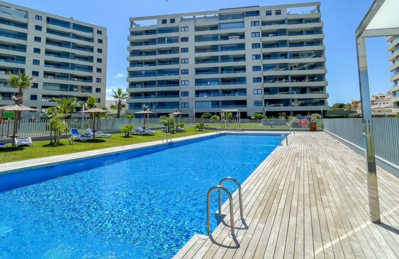 Resale - Apartment / flat - Orihuela Costa - Punta Prima