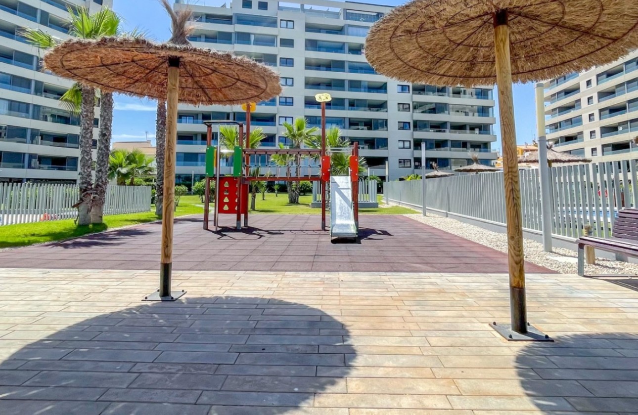Resale - Apartment / flat - Orihuela Costa - Punta Prima