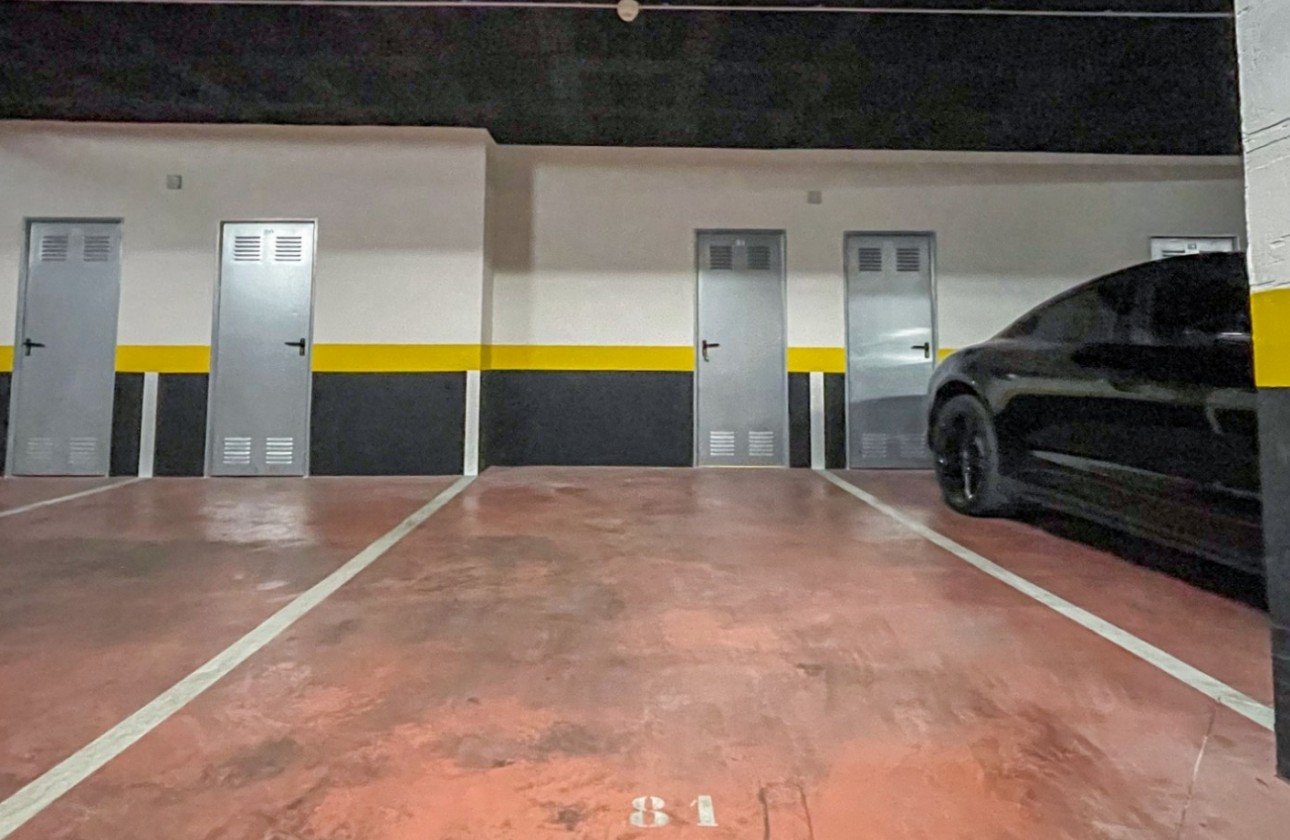 Resale - Apartment / flat - Orihuela Costa - Punta Prima