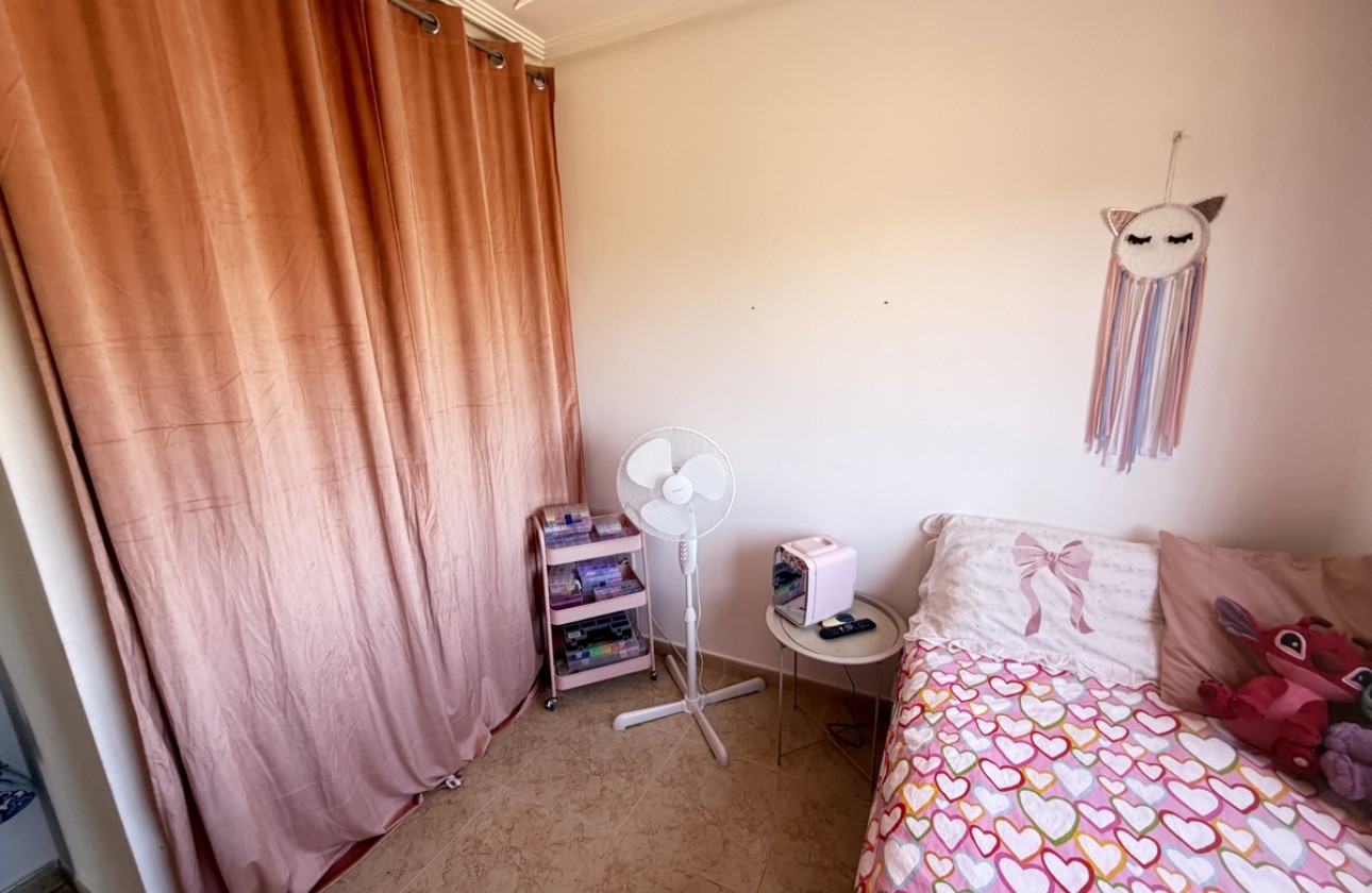 Resale - Villa - Villamartin