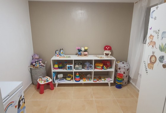 Resale - Villa - Villamartin
