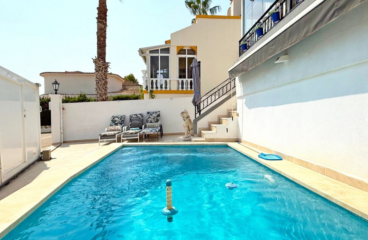 Reventa - Chalet - Orihuela Costa - Villamartín